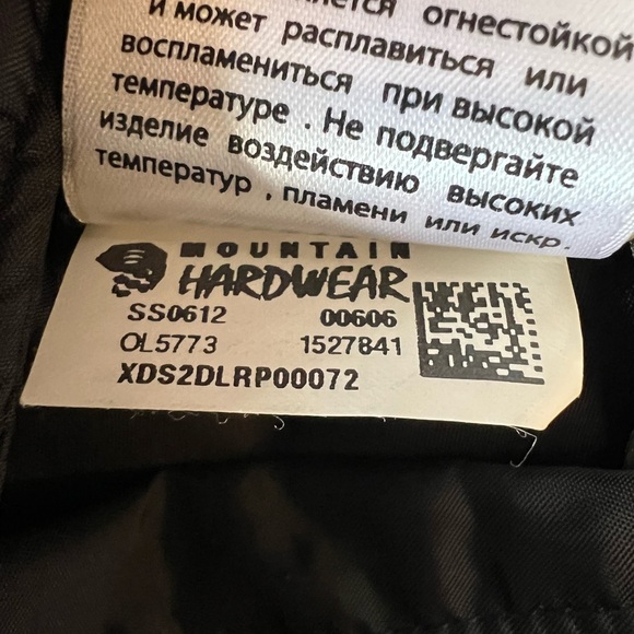 Mountain Hardwear Reversible Midweight Full Zip Jacket - Picture 9 of 11